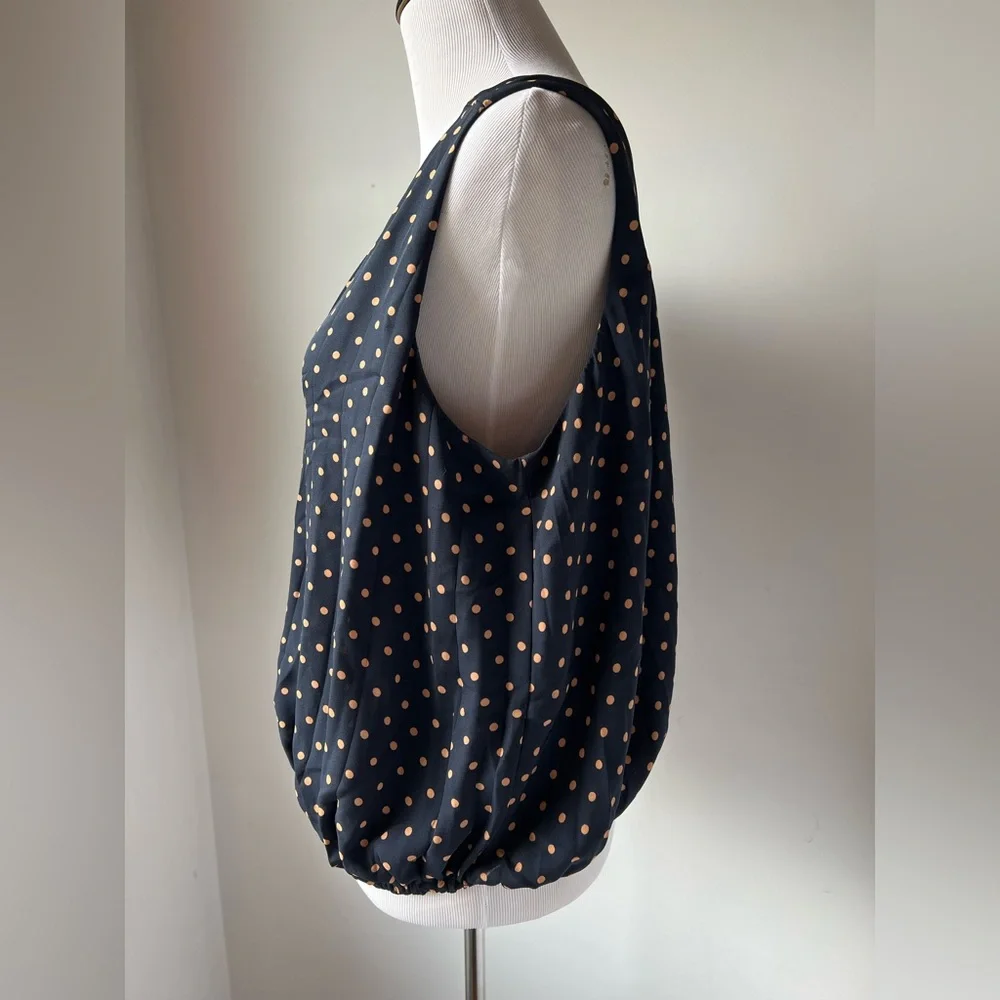 Banana Republic blouse - Picture 2 of 5
